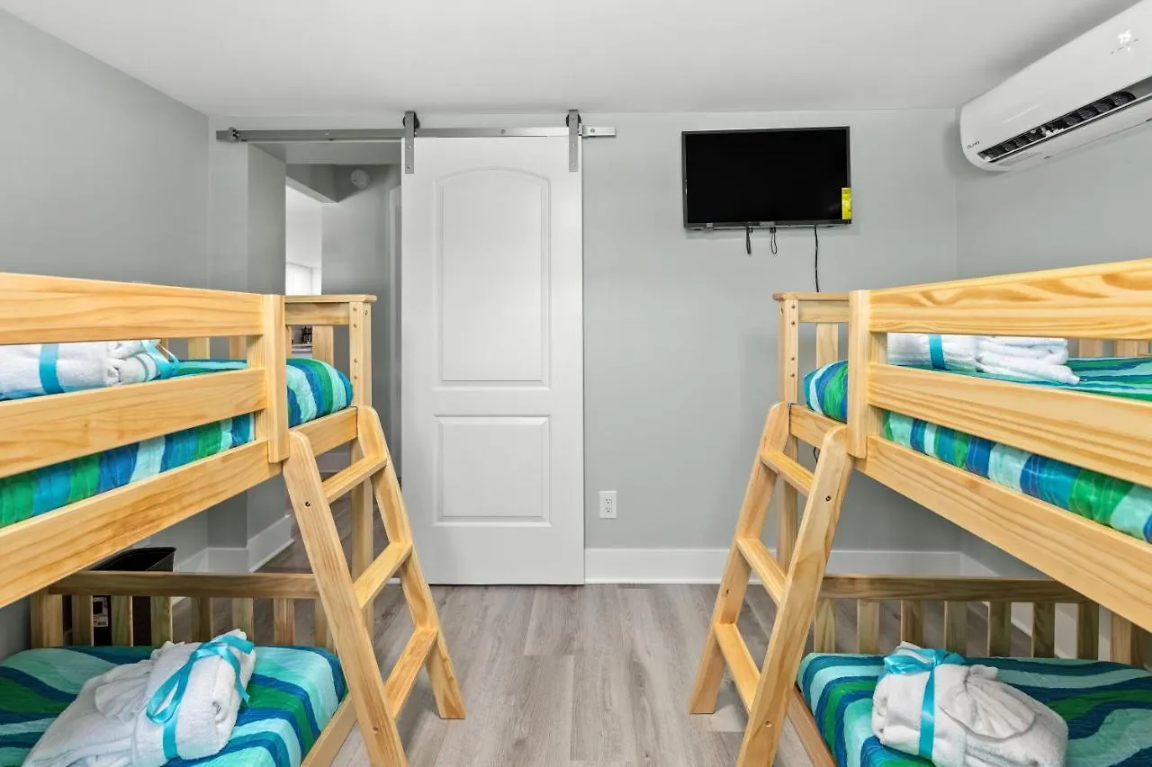Welcome To Dolphin Fun A! Brand New Duplex! Walk To The Beach! Panama City Beach 0*,