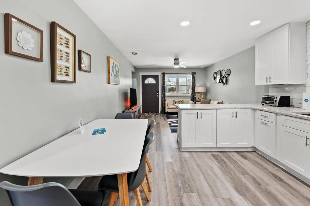 Welcome To Dolphin Fun A! Brand New Duplex! Walk To The Beach! Panama City Beach United States
